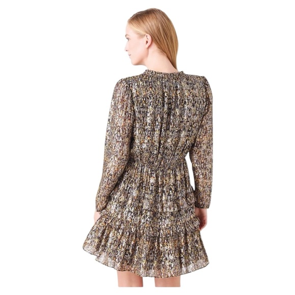 Ba&sh Glen Metallic Tiered Mini Dress in Kaki Size US 2
Playful Holiday Dress - Picture 2 of 11